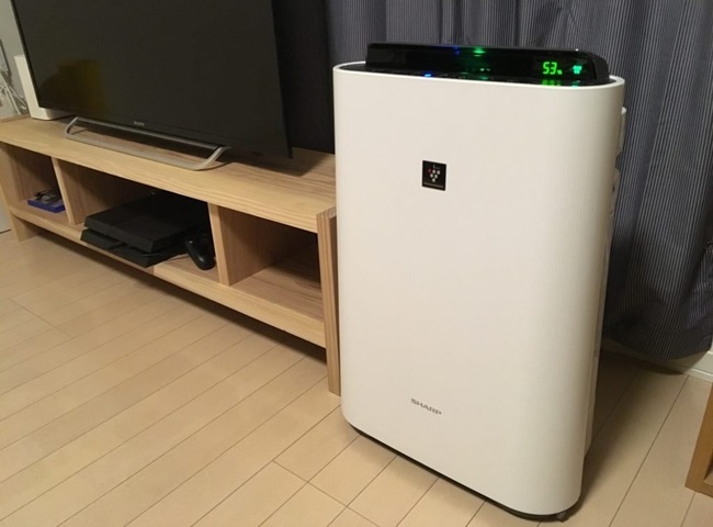 Sử dụng m&aacute;y lọc kh&ocirc;ng kh&iacute; để khử m&ugrave;i h&ocirc;i trong ph&ograve;ng m&aacute;y lạnh