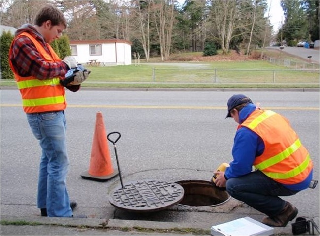 Đơn vị nạo vét hố ga quận Thủ Đức nên thực hiện hạn chế hậu quả