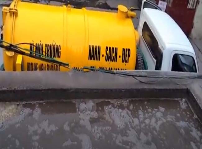 Vận chuyển b&ugrave;n vi sinh nhanh ch&oacute;ng, uy t&iacute;n nhất hiện nay