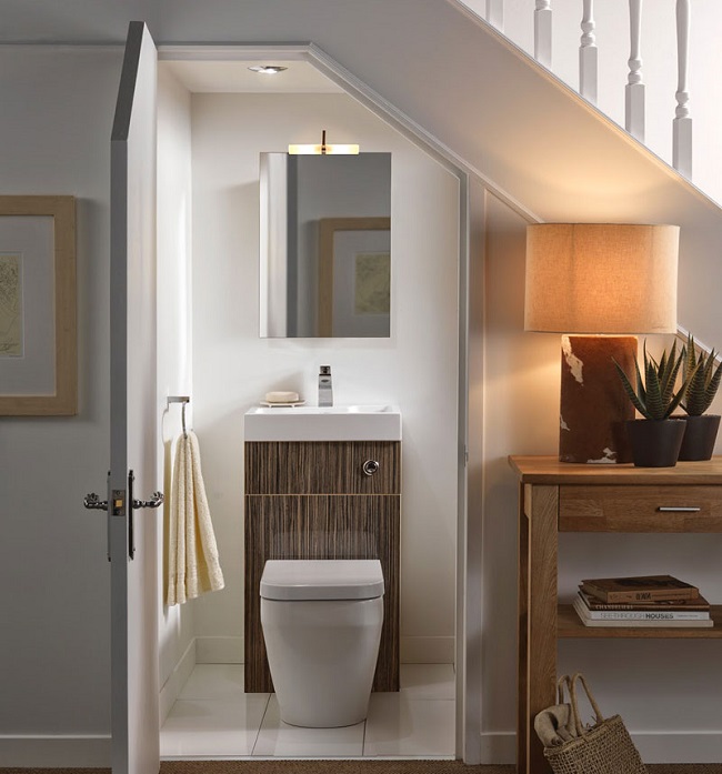 đặt bồn toilet hợp l&yacute;