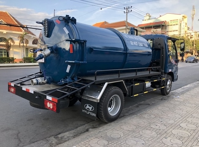 Dịch vụ h&uacute;t hầm cầu quận 11 Tiến Ph&aacute;t &aacute;p dụng c&ocirc;ng nghệ hiện đại