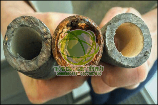 Tại sao cần l&agrave;m sạch đường ống nước sinh hoạt