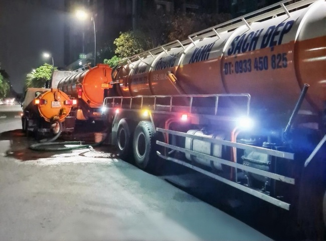 Tầm quan trọng của dịch vụ thu gom r&aacute;c thải c&ocirc;ng nghiệp