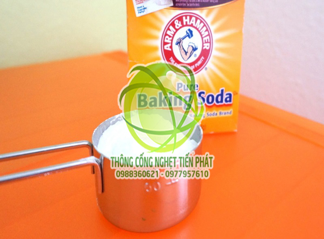 l&agrave;m sạch nh&agrave; về sinh bằng Baking soda