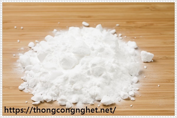 Phấn r&ocirc;m trẻ em khử m&ugrave;i khai trong ph&ograve;ng.